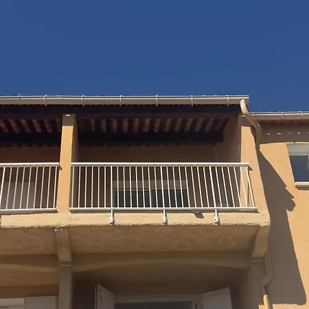 Appartement Avec Vue Mer Et Place De Stationnement Privee Apartment